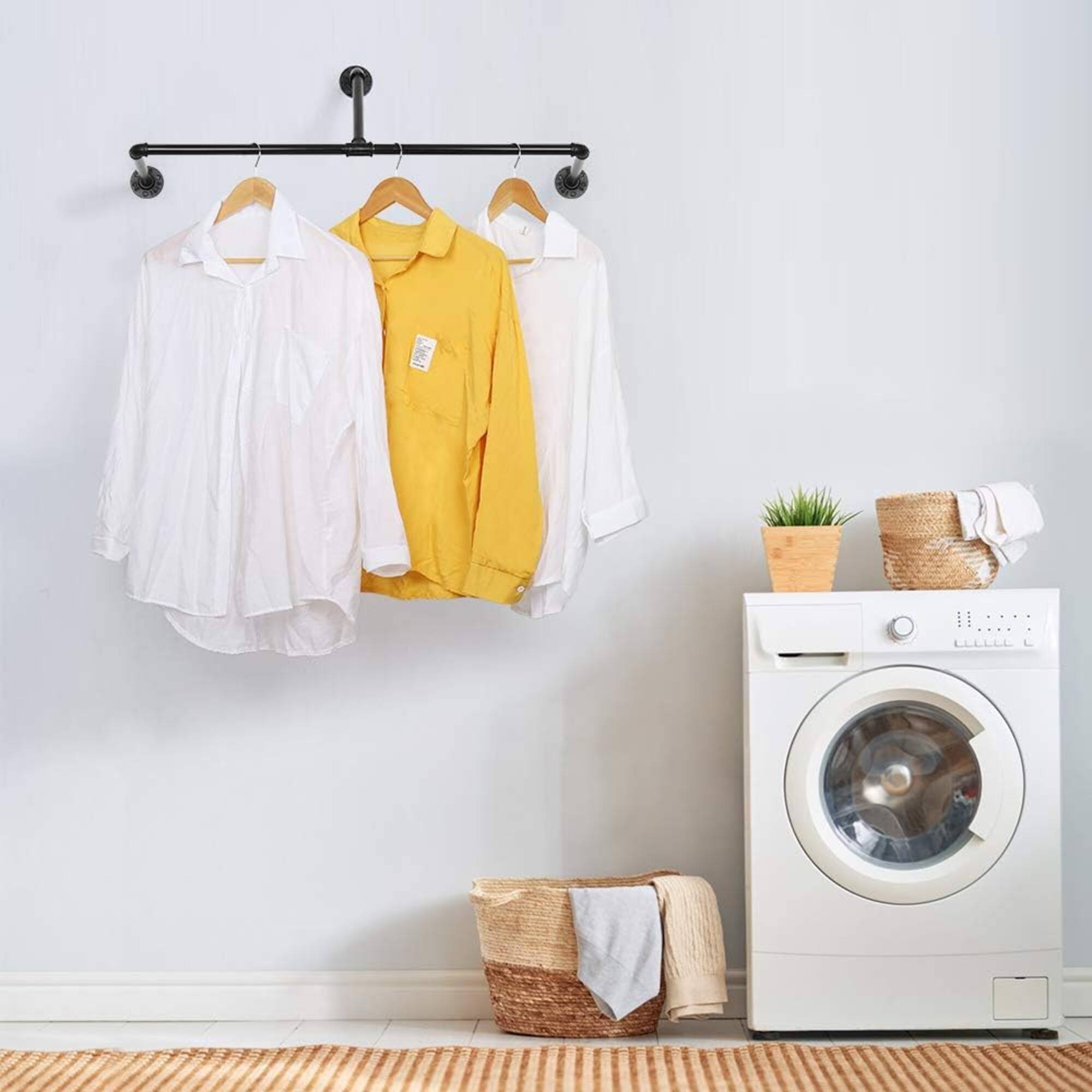 33" Wall Mounted Clothes Rack